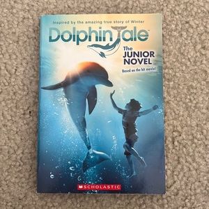 🎀2 for $8🎀 Dolphin Tale: The Junior Novel.